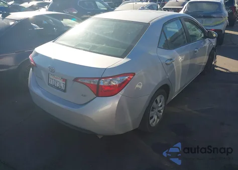 2015 Toyota Corolla Le z USA, uszkodzony, nr VIN 2T1BURHE3FC437359